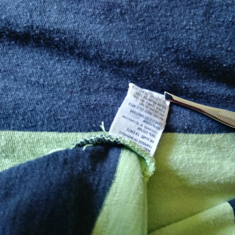 American Eagle Outfitters Shit - Picture 5 of 6